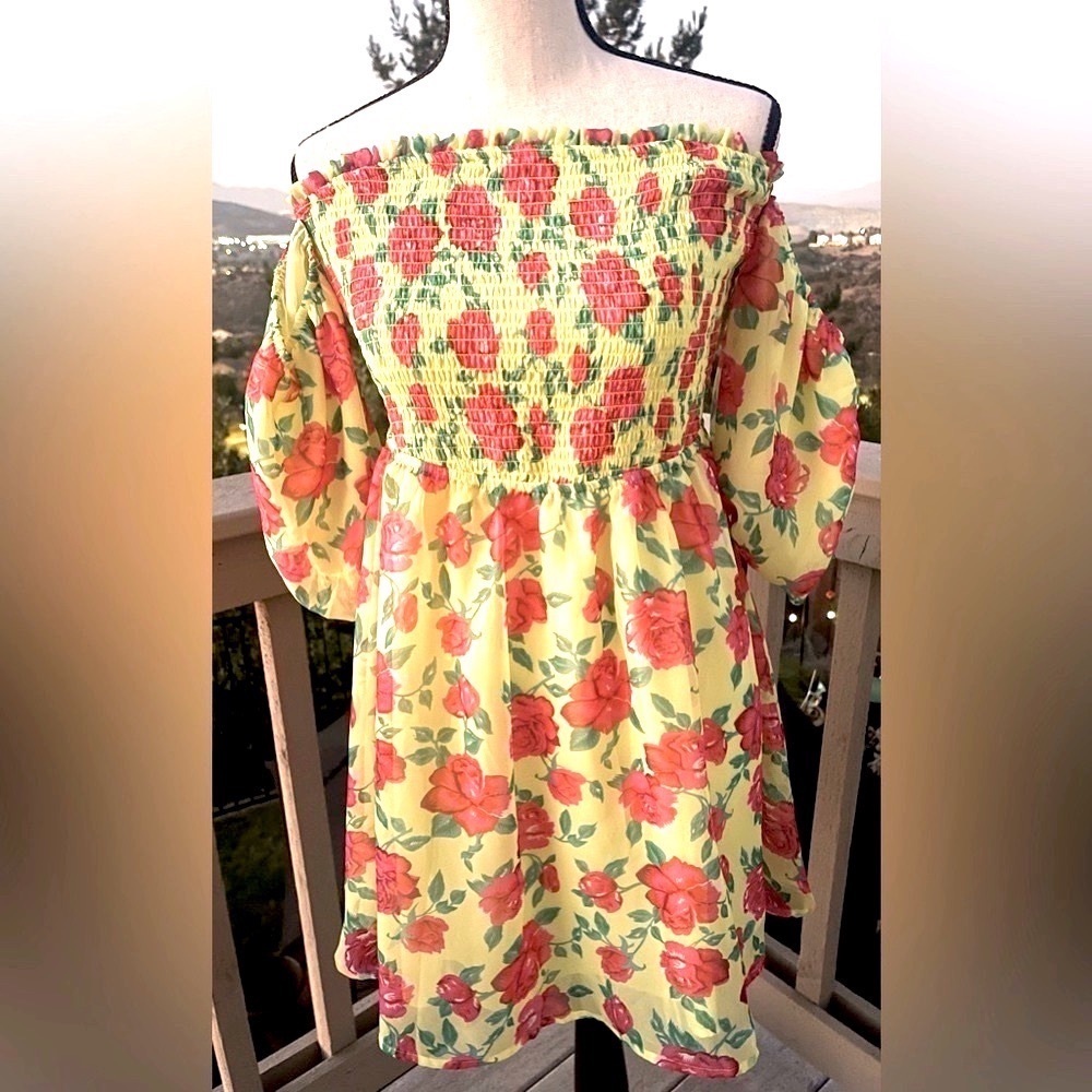 Betsey Johnson Yellow Floral Off-Shoulder Dress~Sz Med~NWT